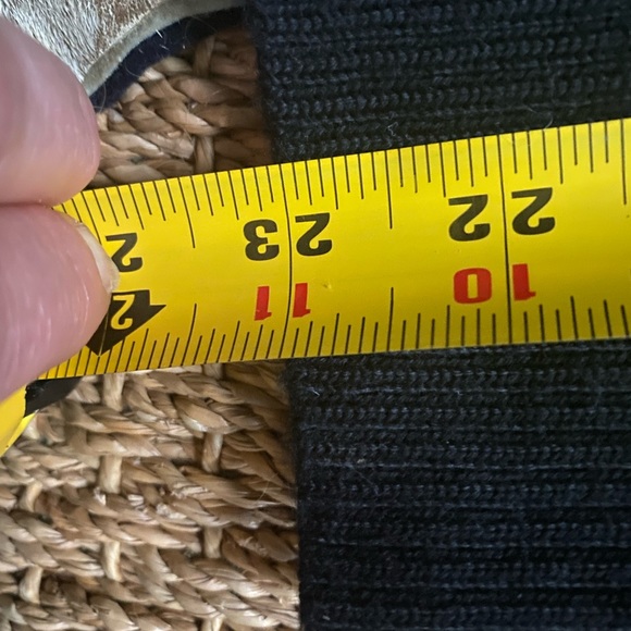 EUC Vintage Nils Sweater - Picture 13 of 13